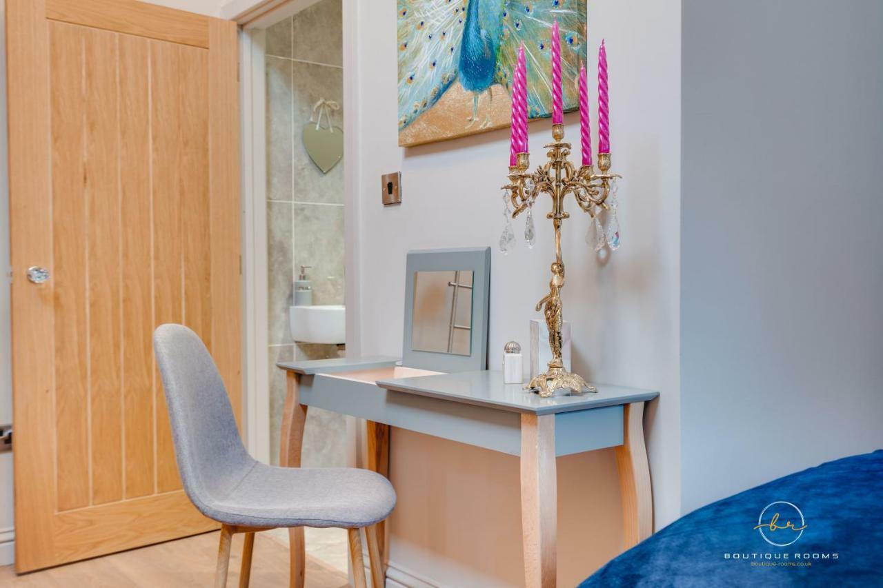 The Retreat Sauna & Hot Tub Boutique Rooms Great Paxton Bagian luar foto